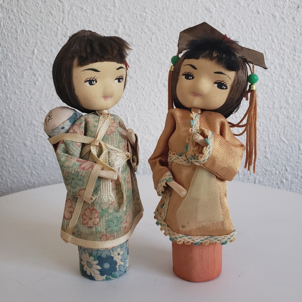 Vintage  Antique 2 Chinese Asian Peg Wooden Dolls Handpainted Fabric Faces#